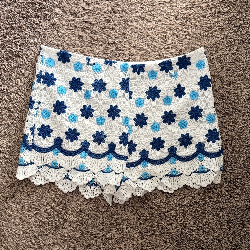 Floral Crochet Women Shorts - White and Blue